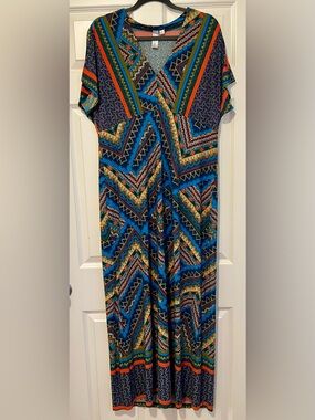 Emma & Michele Blue Chevron Tribal Maxi Dress